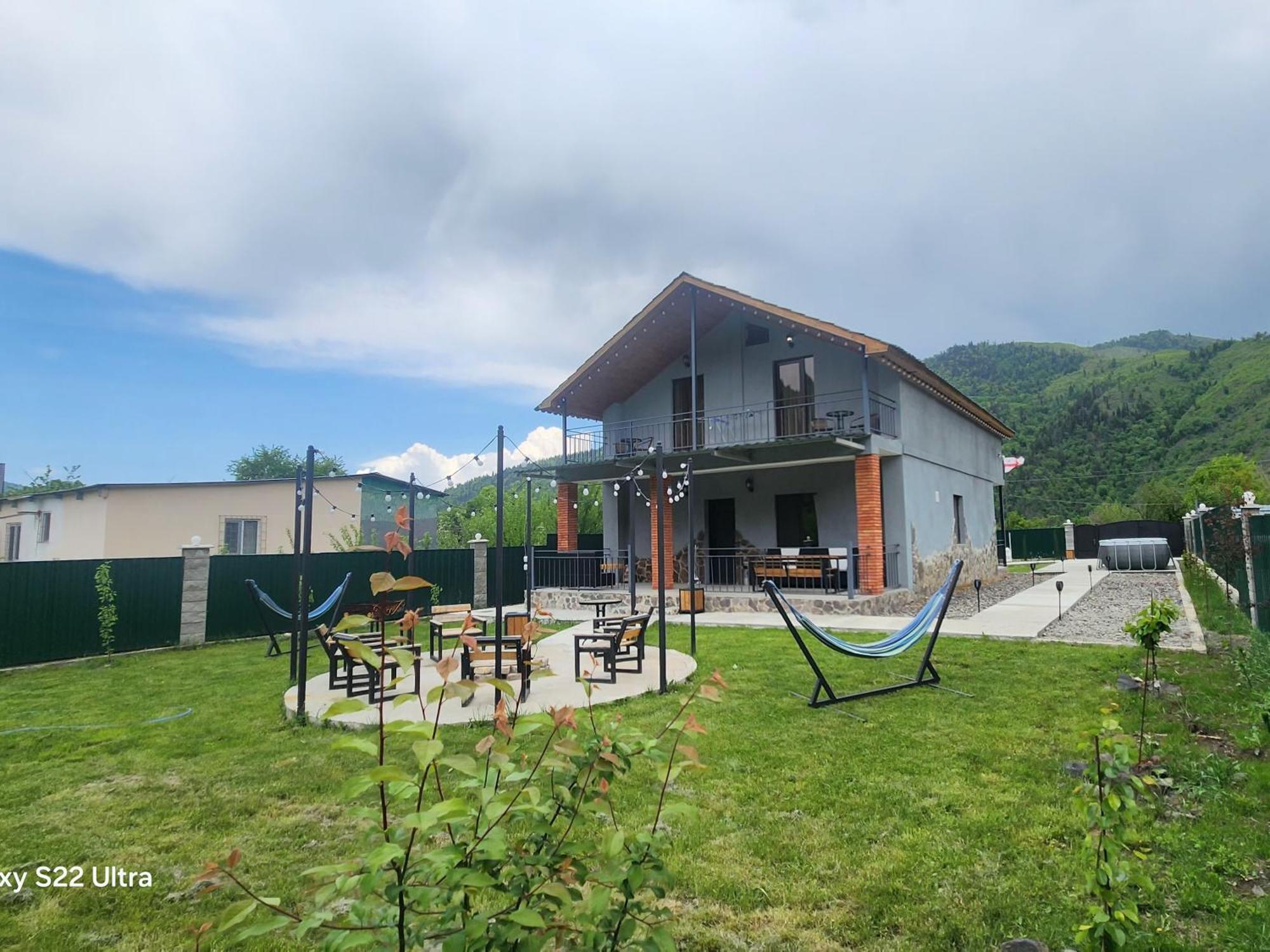 Gesh House Lägenhet Borjomi Exteriör bild